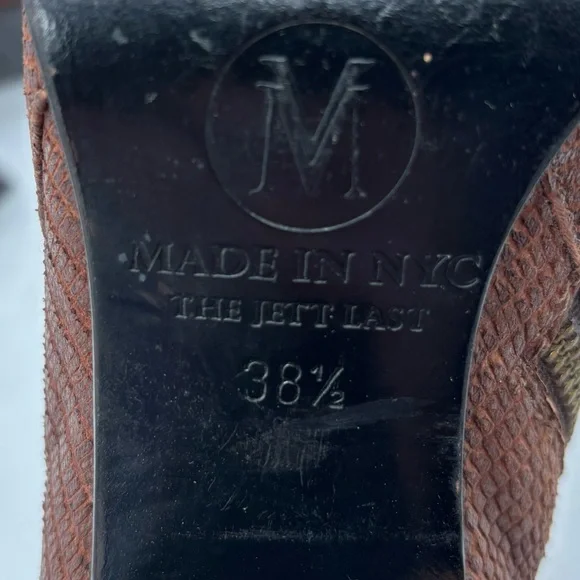 Modern Vice Ankle Boot - Picture 9 of 9